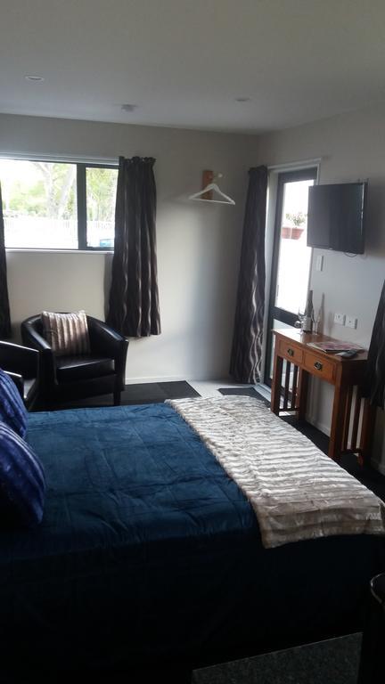 Stream View Appartement Christchurch Buitenkant foto