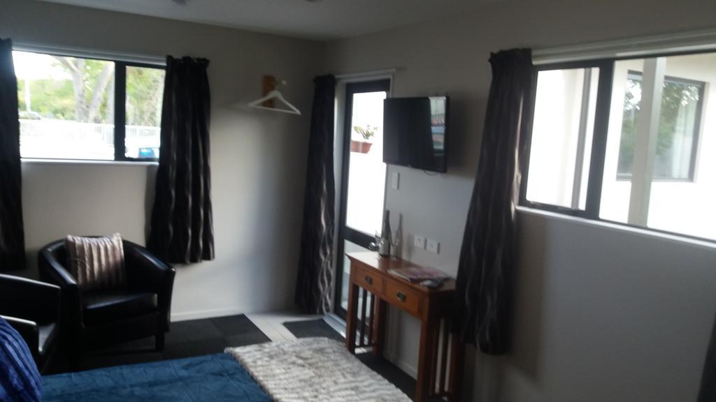 Stream View Appartement Christchurch Buitenkant foto